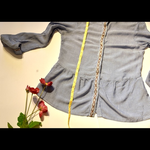 Boho Style Floaty Blouse with Peplum size L as new never worn Blue/White Stripe - Picture 2 of 3